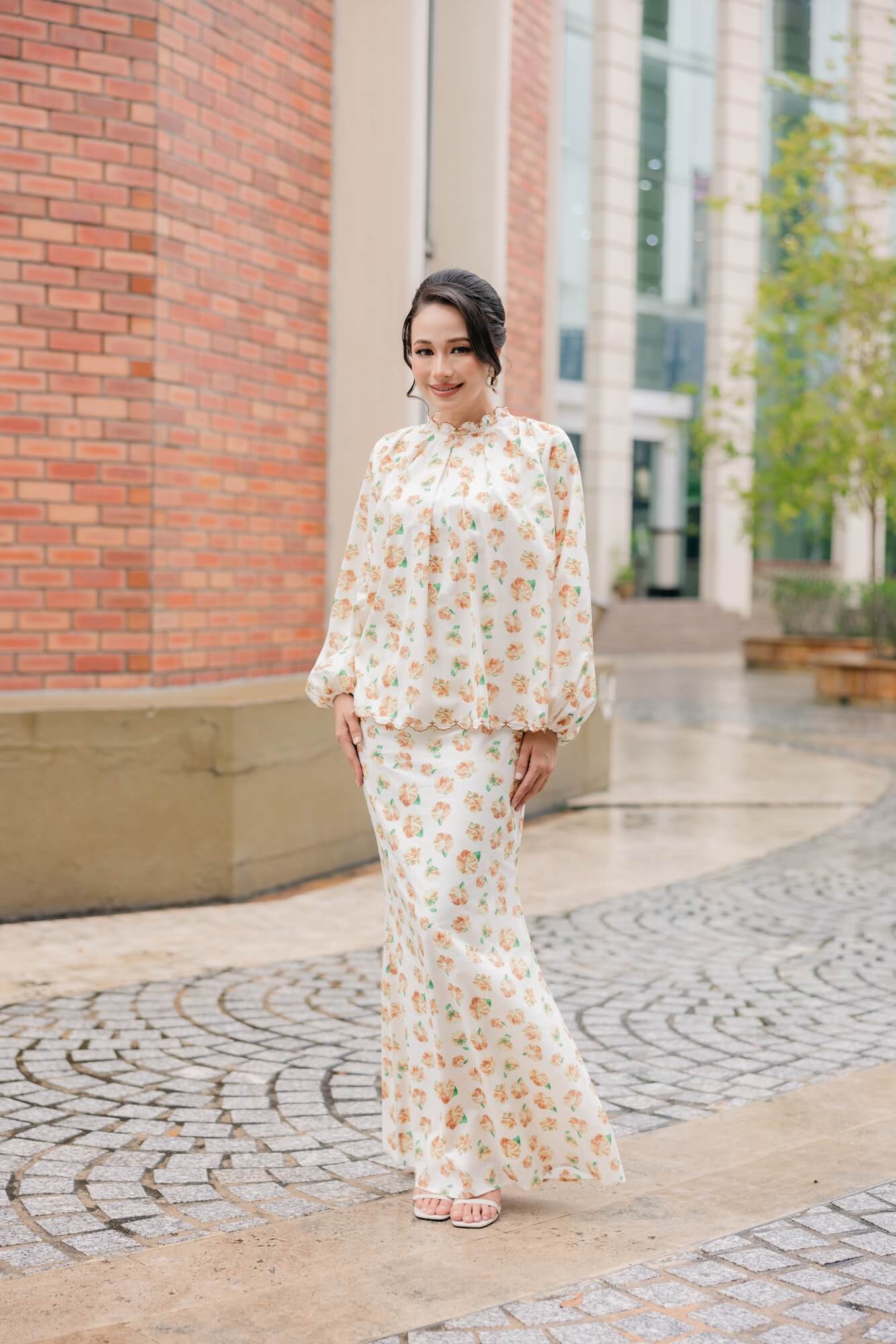 Aspen Kurung – Brown