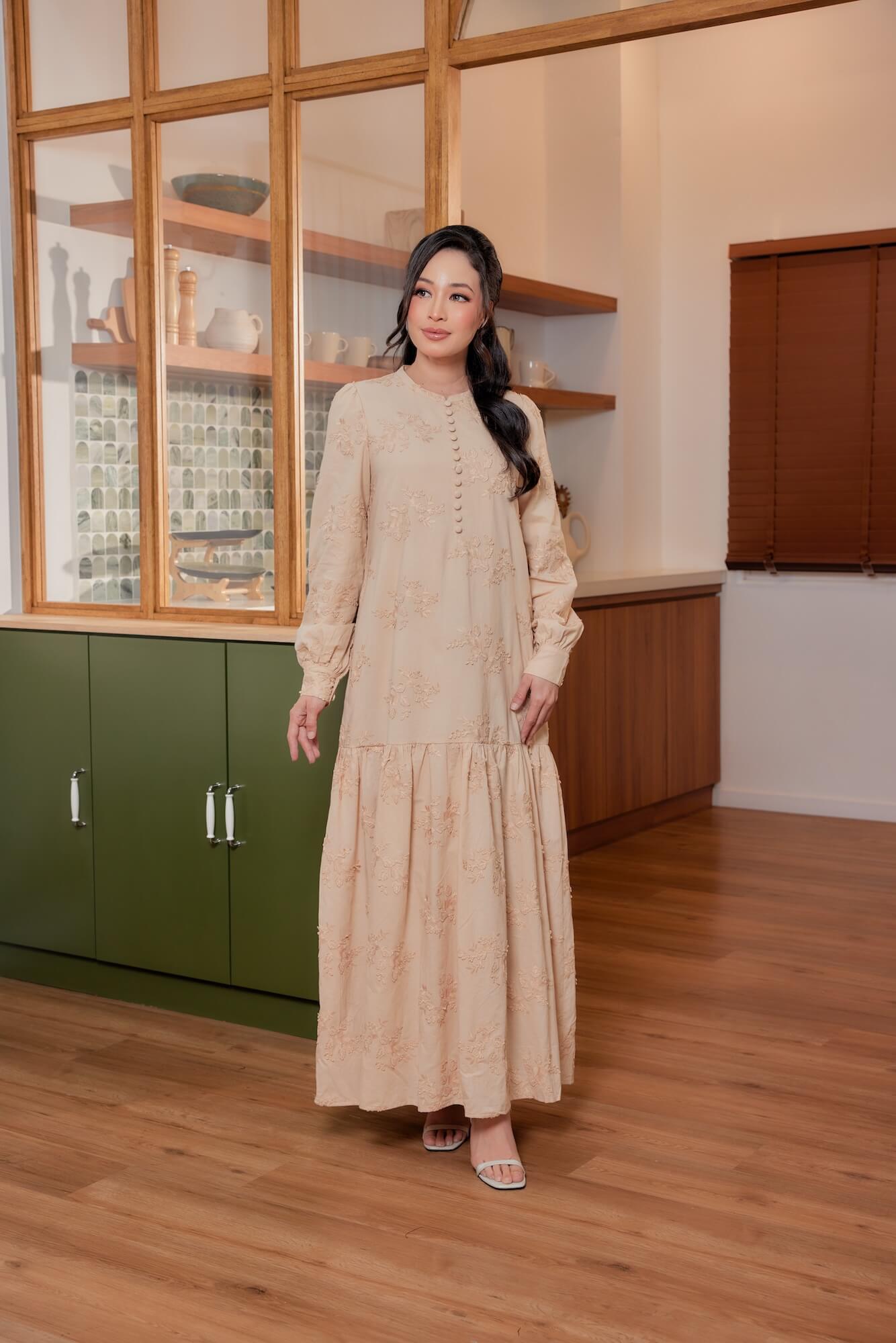 Delaney Dress – Brown