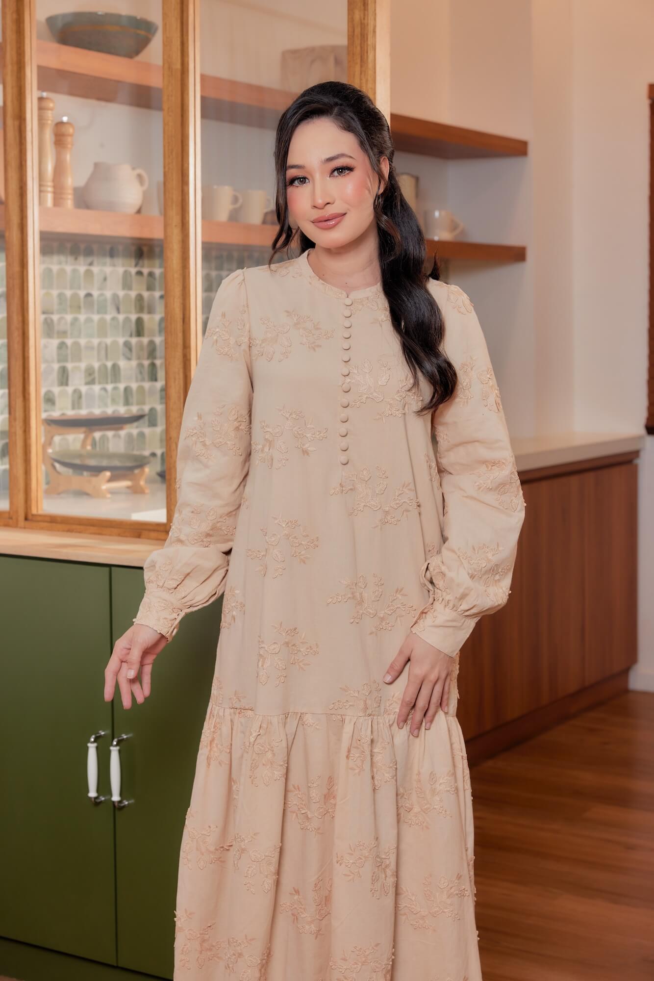 Delaney Dress – Brown
