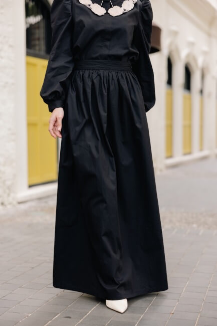 Arden Skirt - Black