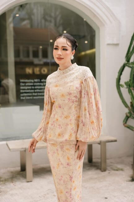 Lobelia Kurung - Beige