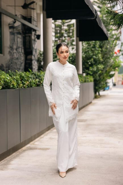 Nova Kurung - White