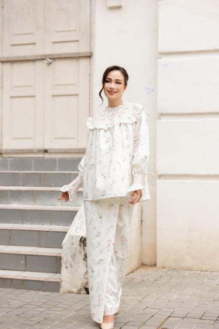 Amanda Kurung - Cream