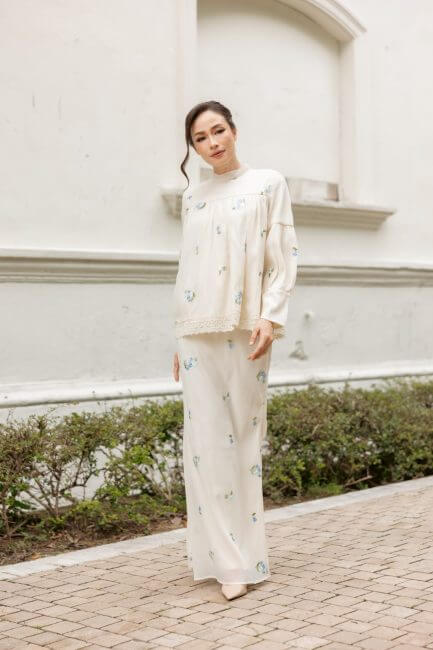 Inesya Kurung - Cream
