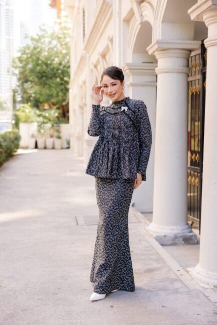 Kalmia Kurung - Black